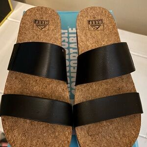 Reef Cushion Vista Hi Box in Teal and Peach